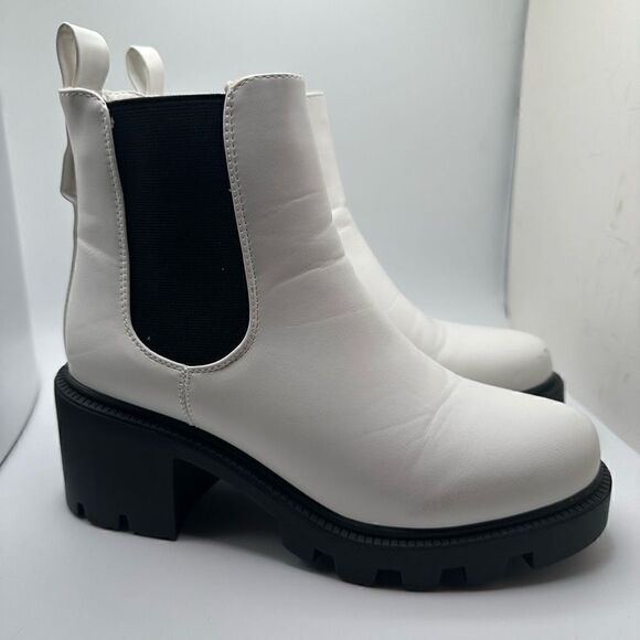 CUSHIONAIRE Women's chelsea boot with Jeweled strap +Memory Foam 6 WHITE - Picture 1 of 8